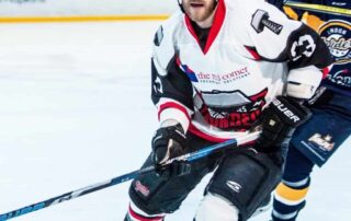 Tom Carlon signs for 2 weeks as cover | Milton Keynes Lightning